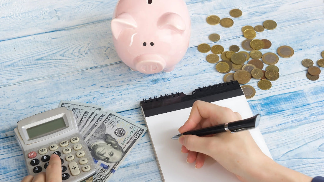 Cómo Ahorrar Dinero de Forma Inteligente: Guía Paso a Paso 💰